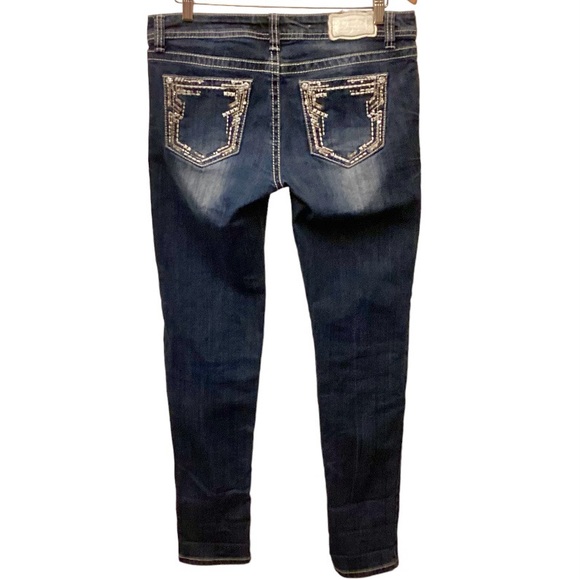 Shyanne 31 (11/12) Shy Skinny Jeans Stretch Low Rise Missing A Crystal On Pocket - Picture 1 of 13